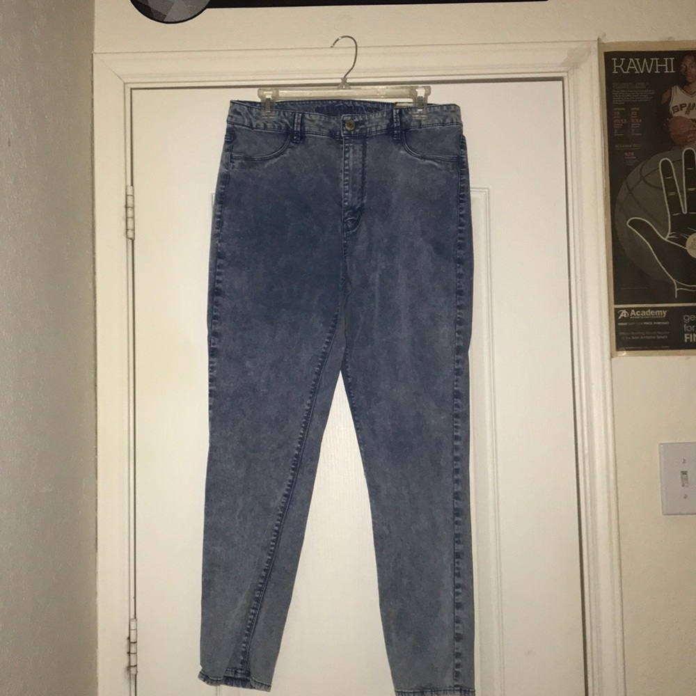 Acid wash jegging